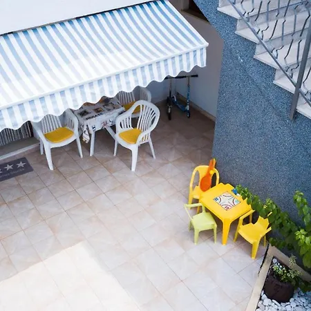 House Bruno Vakantiehuis Pula