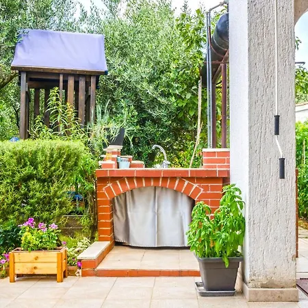 House Bruno * פולה